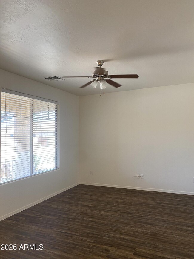 Building Photo - 8552 W Malapai Dr