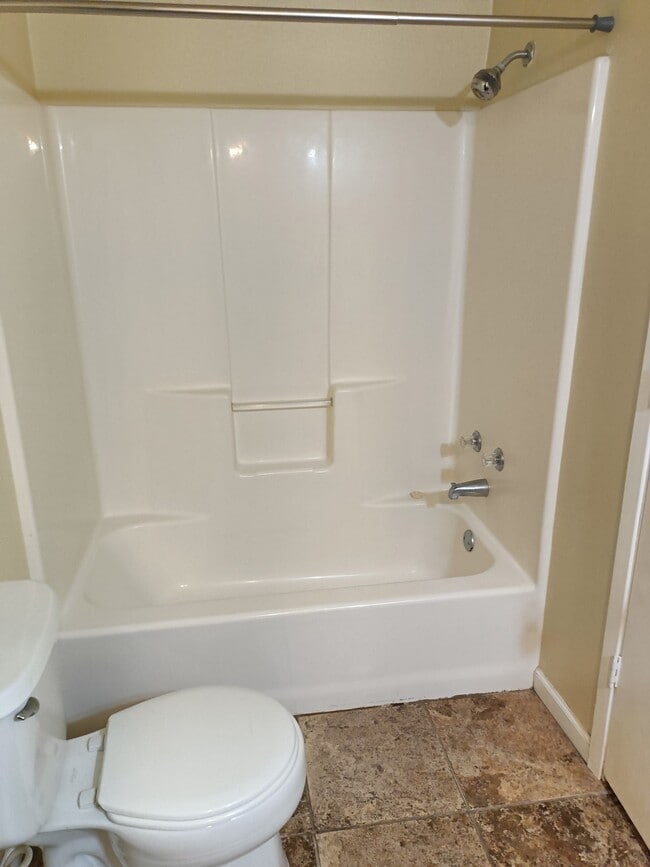 Building Photo - 125 Thomas St