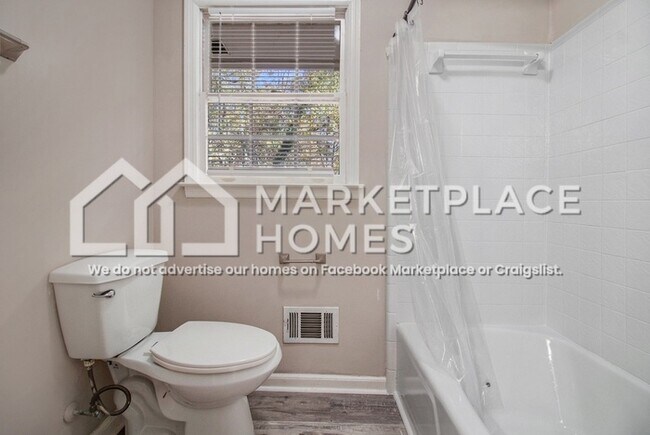 Building Photo - 3985 Cliftondale Pl