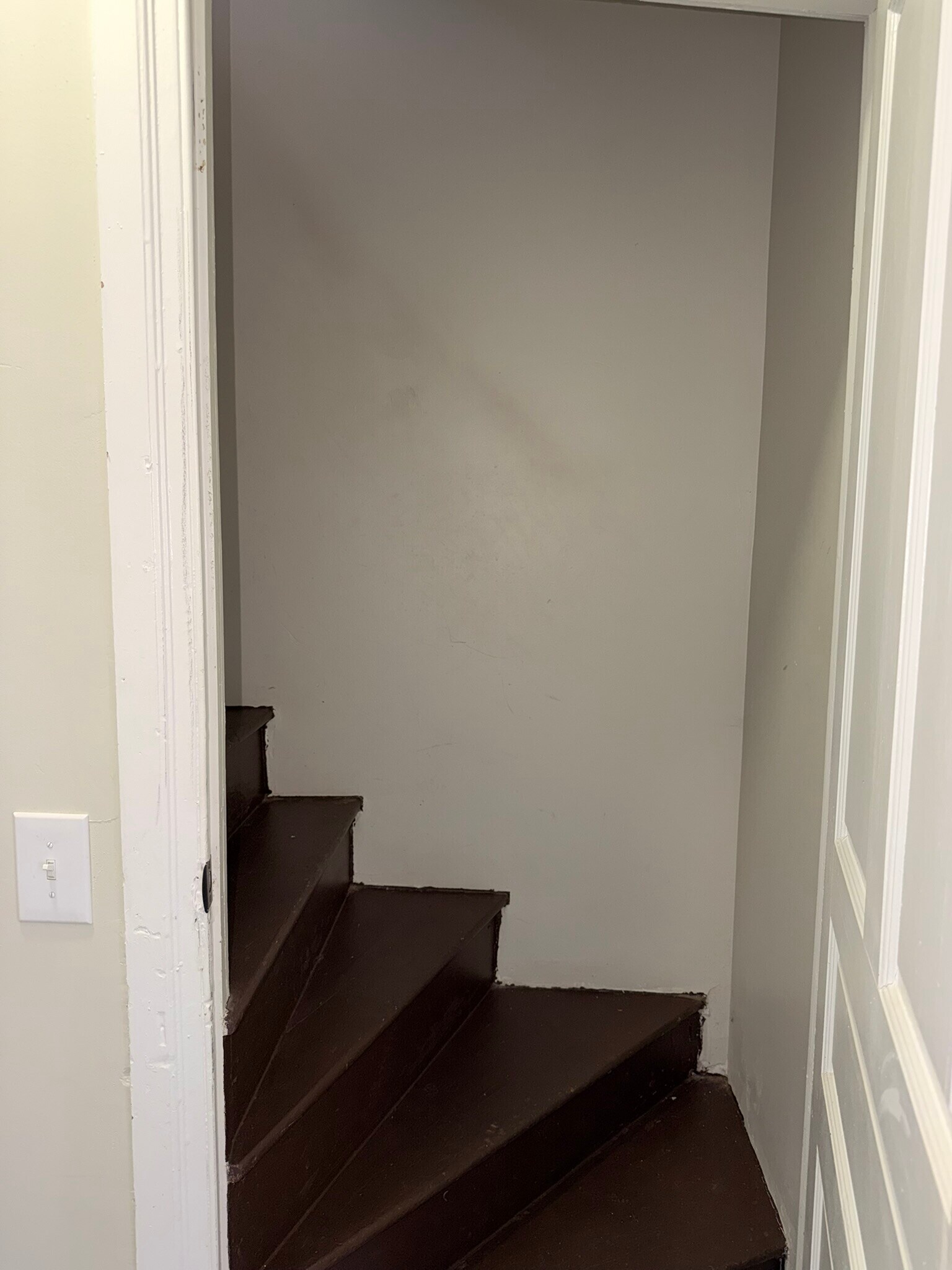 Building Photo - 328 Pattison St