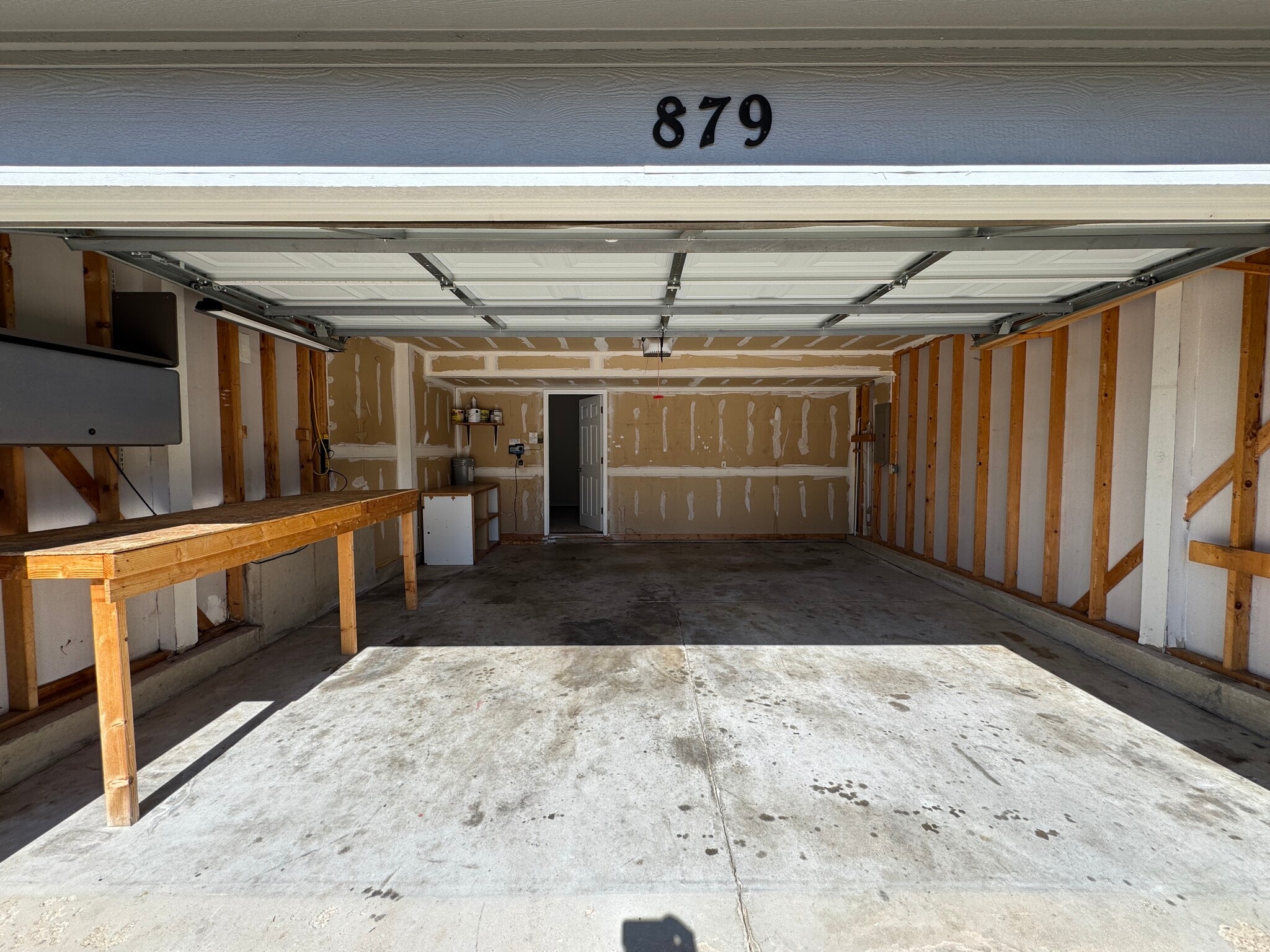 Building Photo - 879 Barn Owl Dr