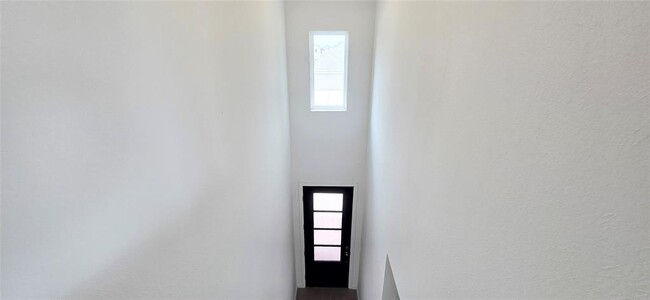 Building Photo - 6319 Seafoam Lake Dr