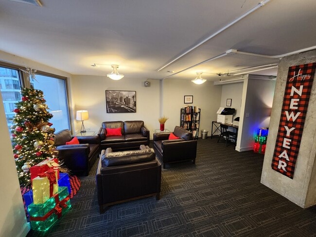 Building Photo - 440 N Wabash Ave