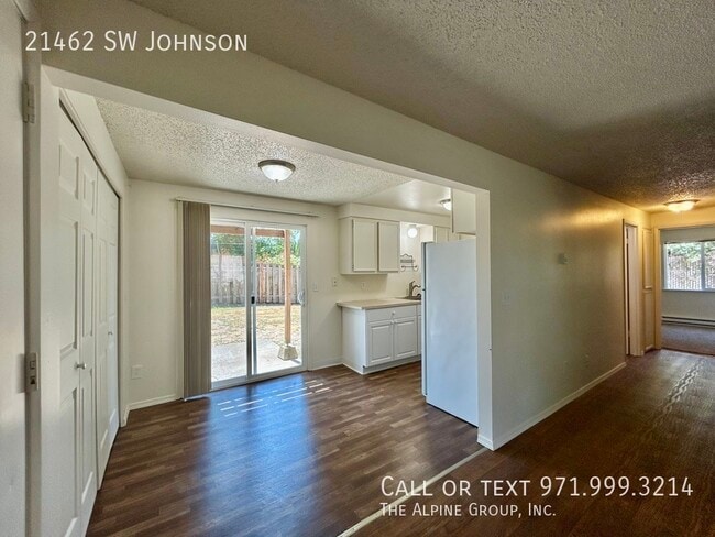 Building Photo - 21462 SW Johnson-