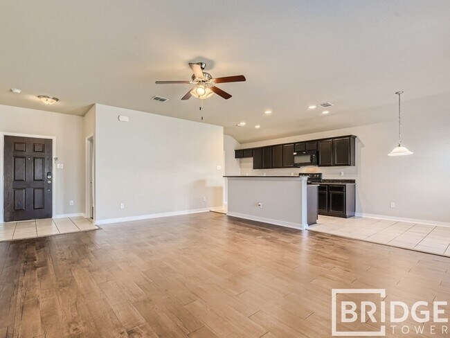 Building Photo - 9212 Abaco Way