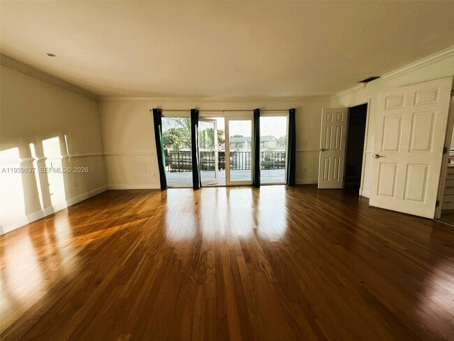 Building Photo - 16005 Kingsmoor Way