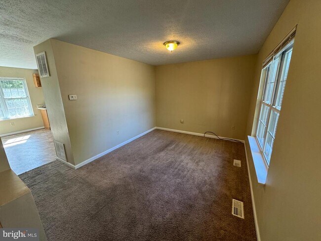 Building Photo - 536 Allston Cir