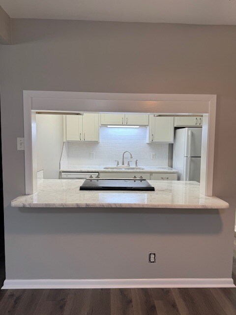 Building Photo - 220 Doucet Rd