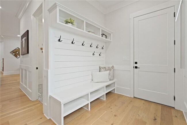 Building Photo - 12680 Ebenezer Pond Ct