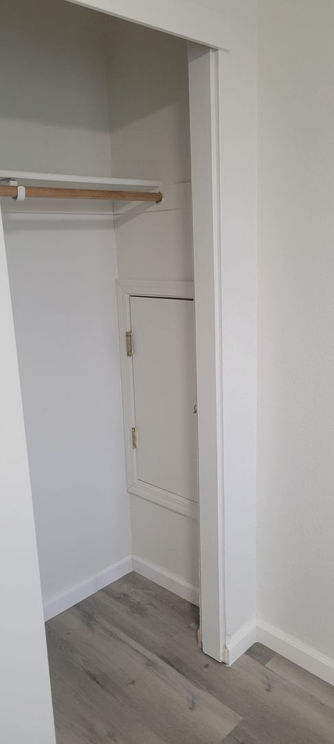 Building Photo - Your Next Home in One of Roseville’s Most Desired Neighborhoods!