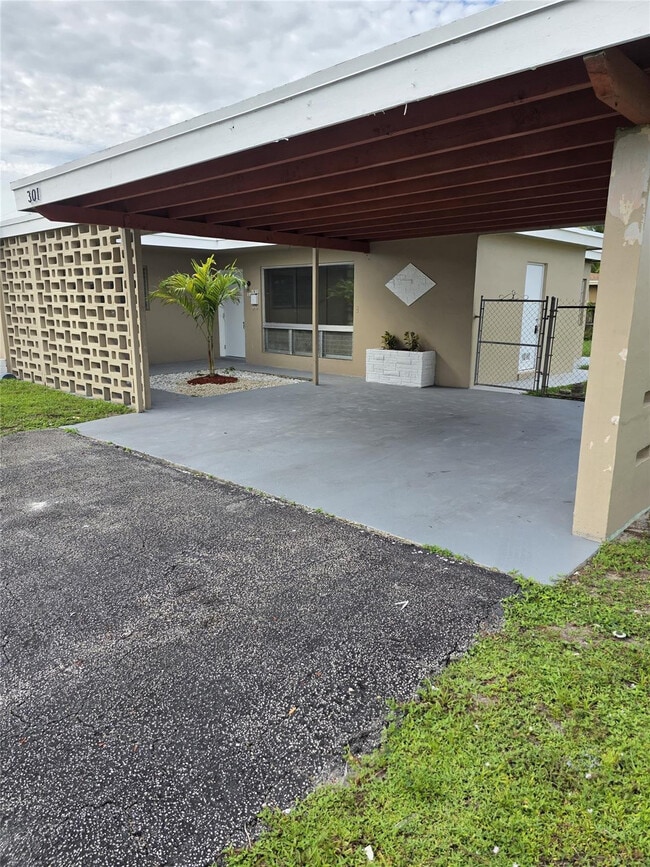 Building Photo - 301 Pennsylvania Ave