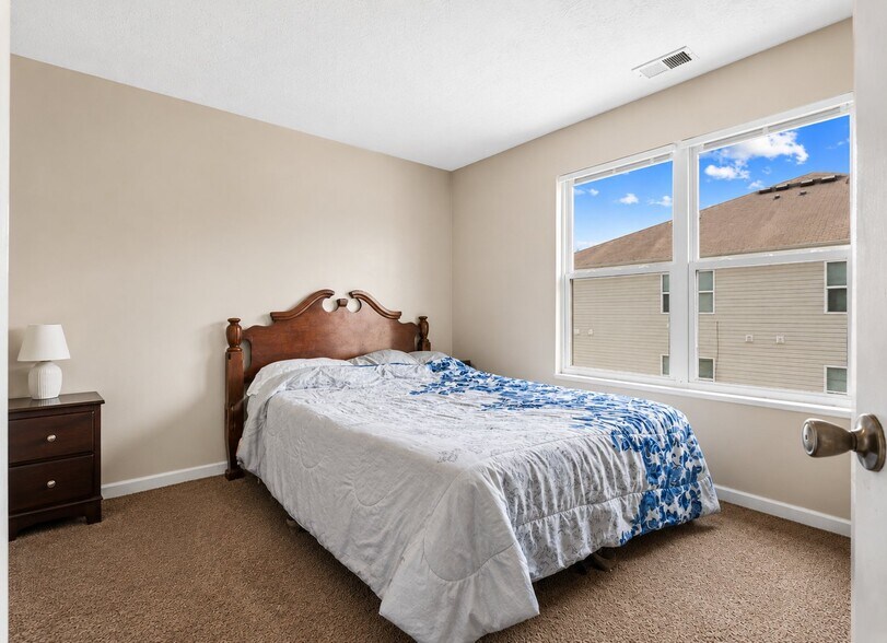 Building Photo - 12303 Waldrop Pl
