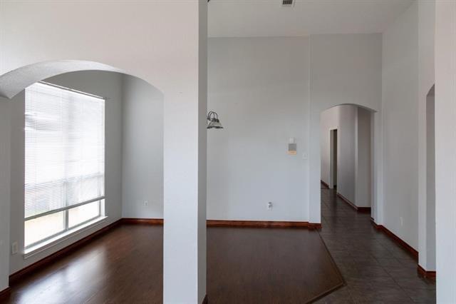 Building Photo - 1524 Jessica Ln