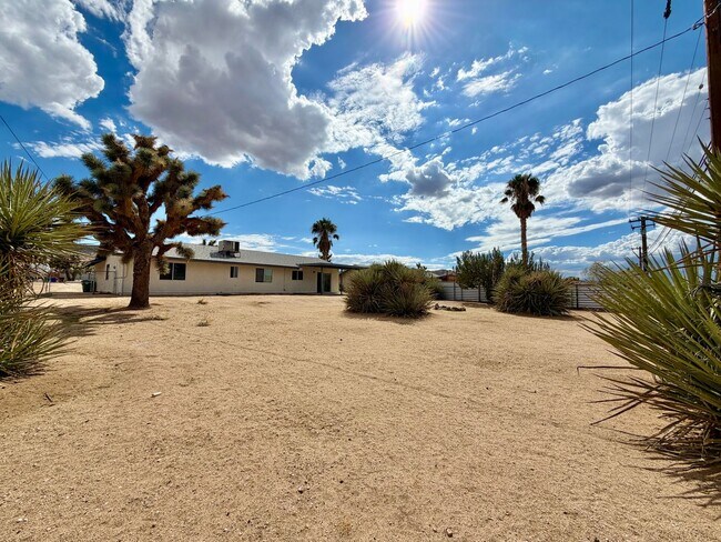 Building Photo - 57826 Joshua Ln
