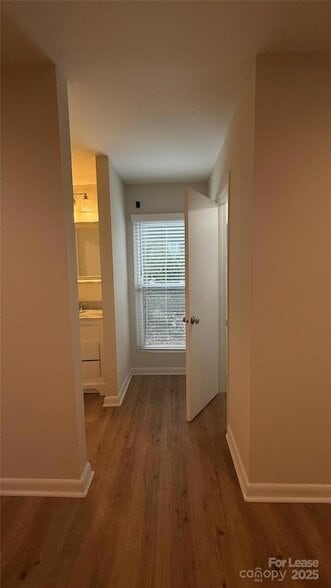 Building Photo - 4948 Sardis Rd