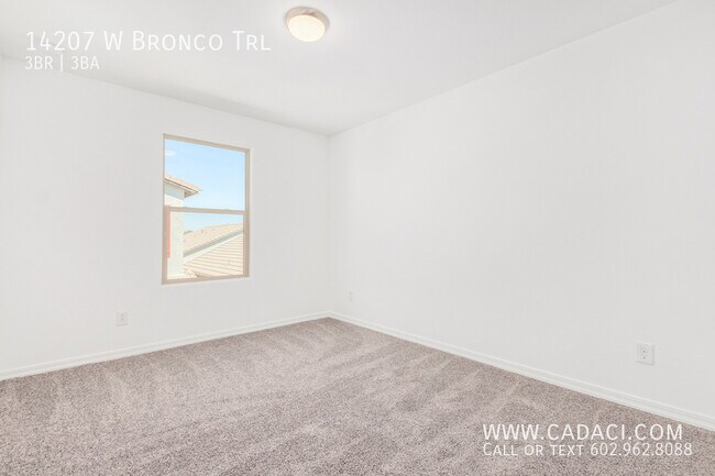 Building Photo - 14207 W Bronco Trl
