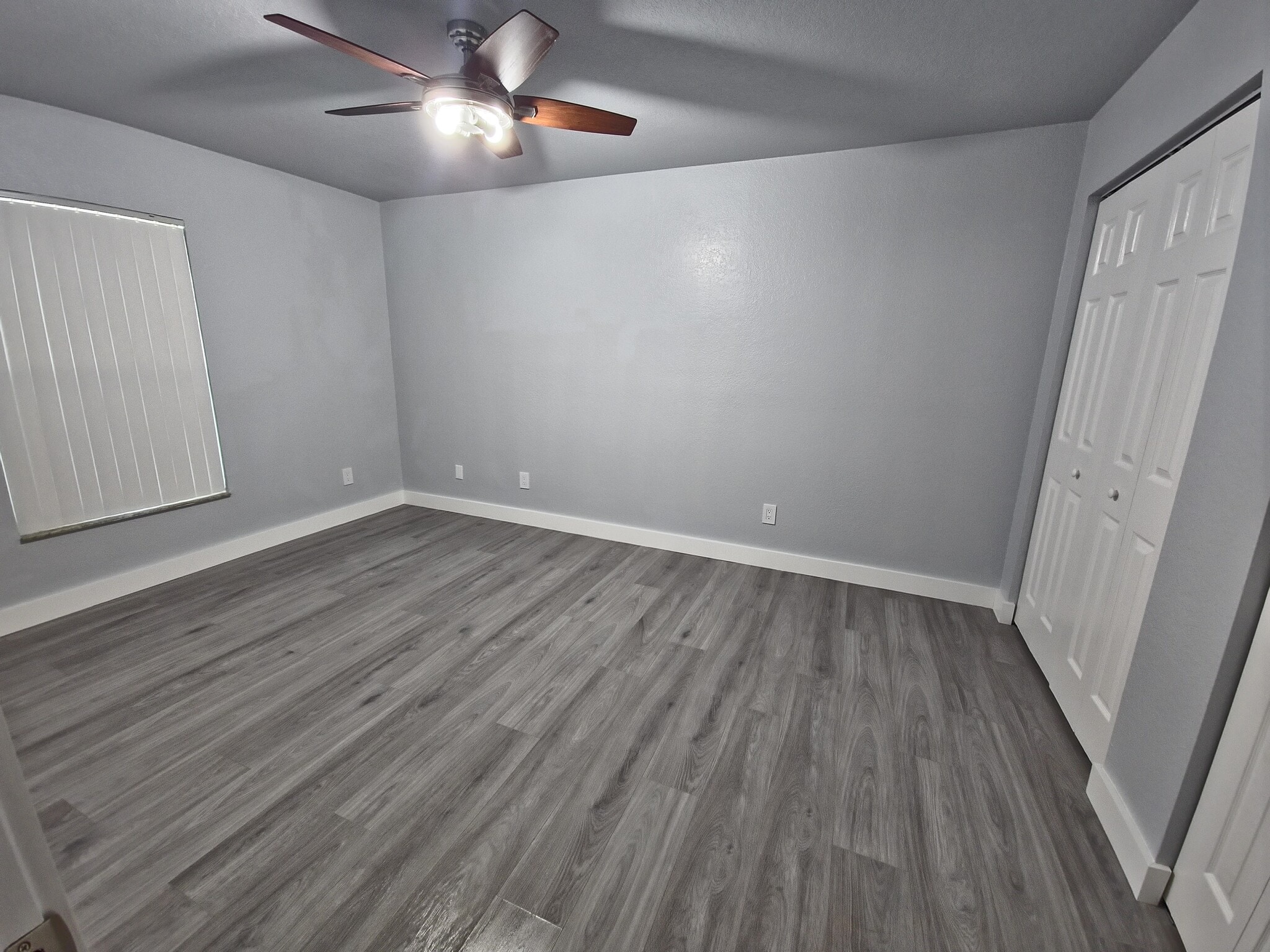 Building Photo - 2044 44th St S