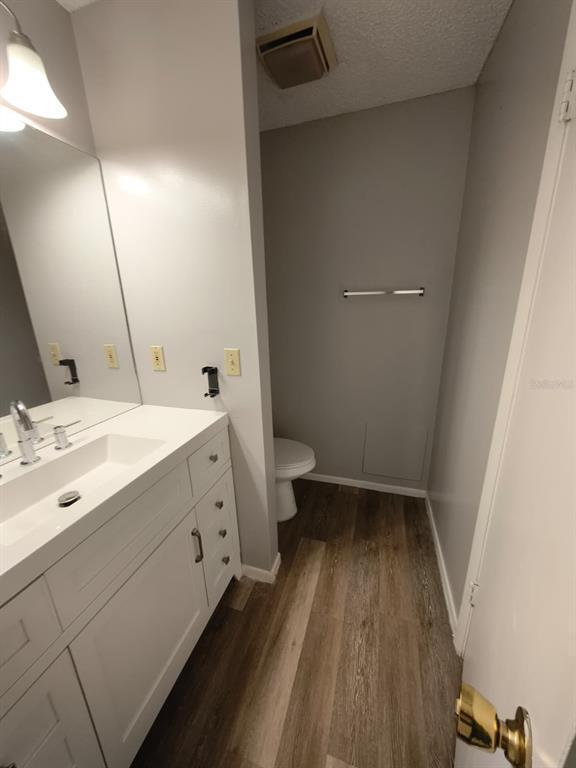 Building Photo - 711 Sugar Bay Way