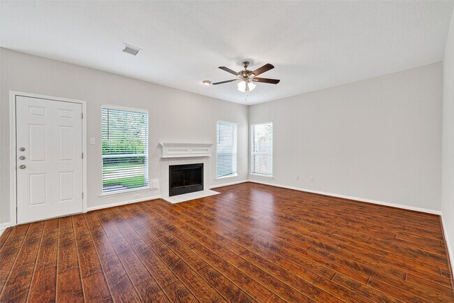 Building Photo - 4539 Springfield Lakes St