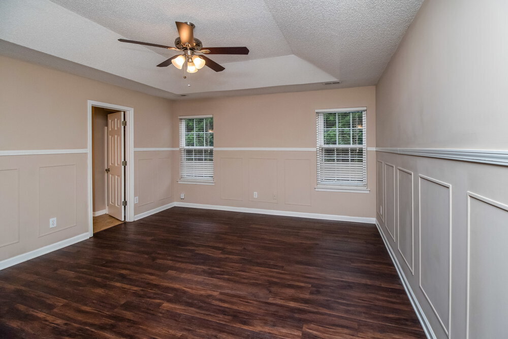 Building Photo - 8810 Laurel Run Dr
