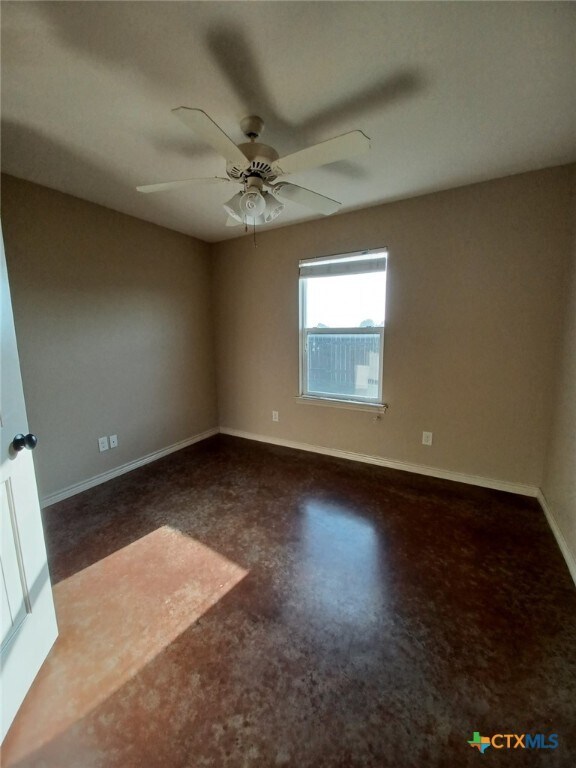 Building Photo - 701 Horace Howard Dr