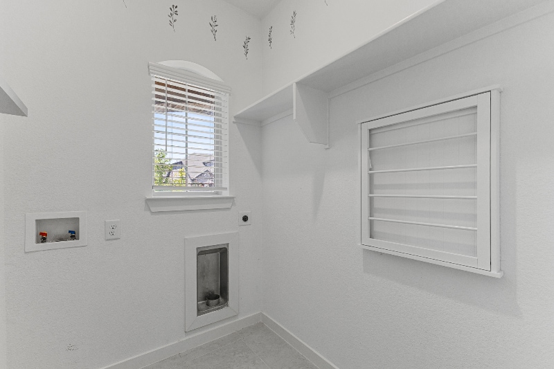 Building Photo - 3940 Rochelle Ln