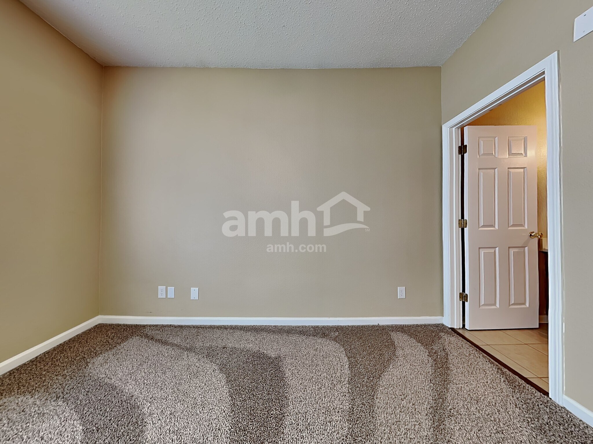 Building Photo - 1472 Egret Ln