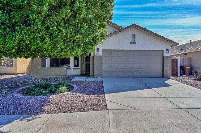 Building Photo - 8119 W Tonto Ln