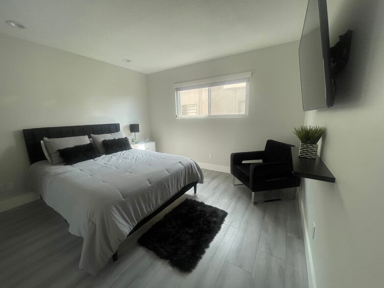 Building Photo - 12522 Montecito Rd