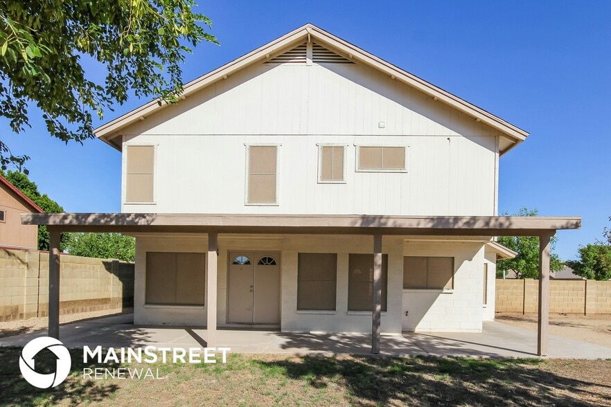 Building Photo - 10336 N 62nd Ave