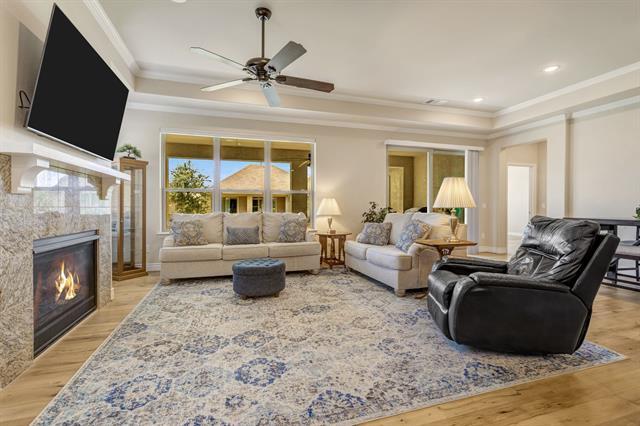 Building Photo - 9625 Heartwood Dr