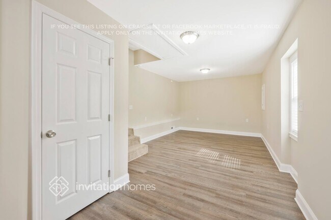 Building Photo - 709 Bowfield Ct