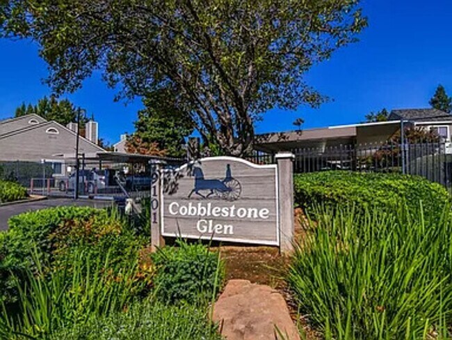 Building Photo - Move-In Ready 1-Bedroom Condo in Cobblestone Glen – $1,495 SEE VIDEO