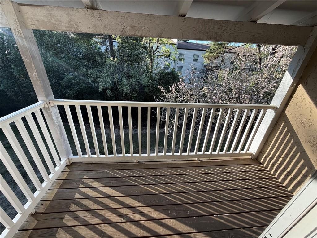 Building Photo - 3160 7 Pines Ct