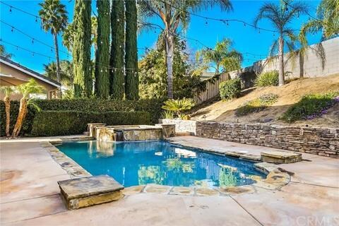 Building Photo - 26694 Evergreen Ave