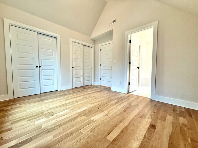 Building Photo - 3 Bedroom, 3 Bathroom Home in Durham