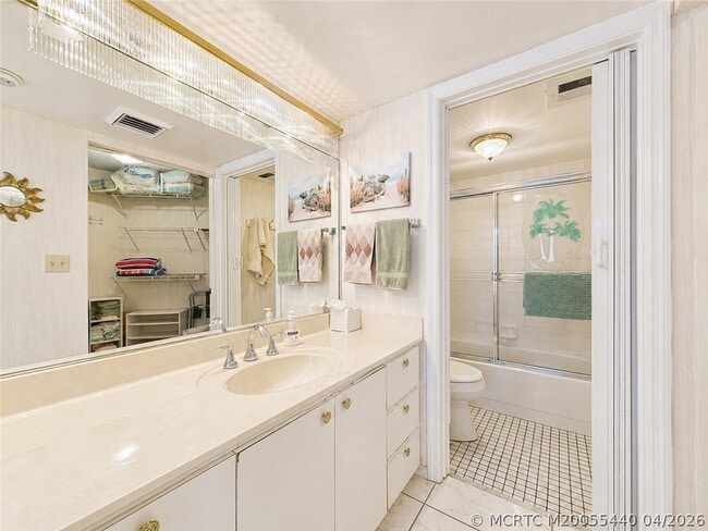 Building Photo - 9500 S Ocean Dr