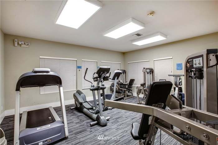 Building Photo - 18930 Bothell Everett Hwy