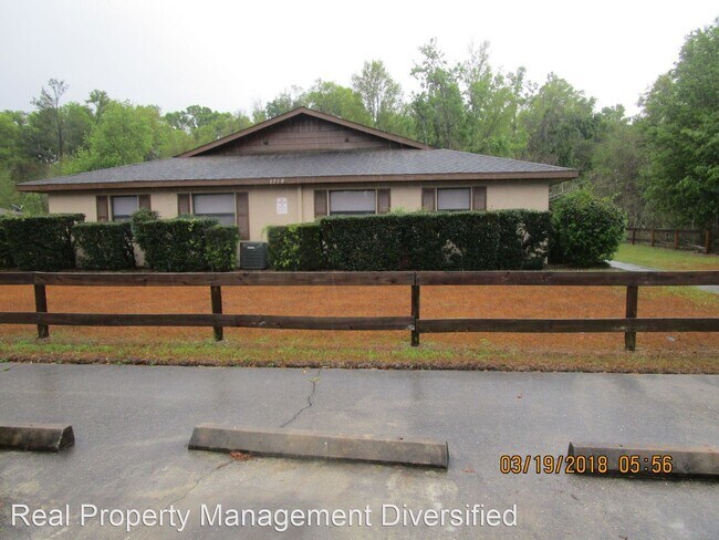 Primary Photo - 1710 SW 109th Pl