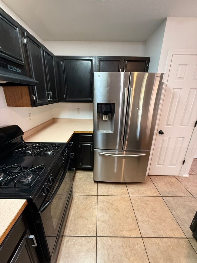 Building Photo - 4 Bedroom Home in Sonoma Ranch