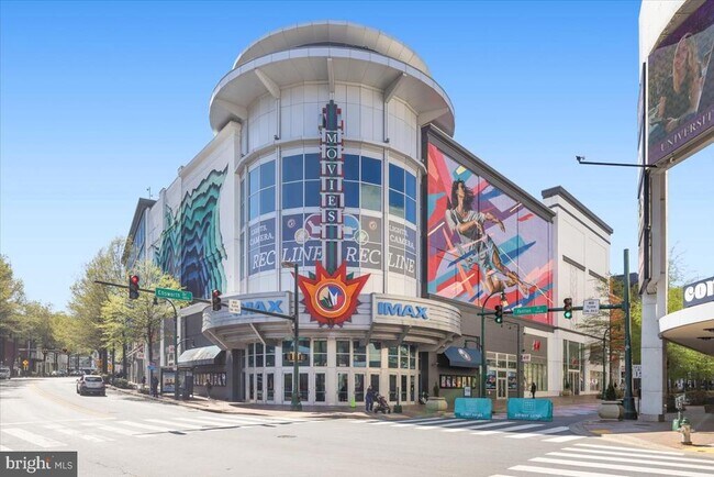 Building Photo - 7923 Eastern Ave NW