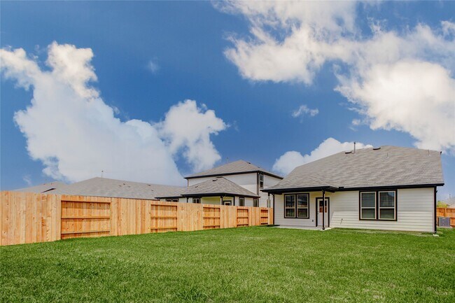 Building Photo - 15011 Rustic Moon Rd