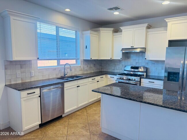 Building Photo - 1317 Eucalyptus Ln