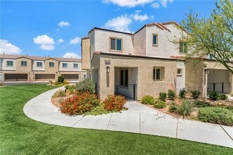 Building Photo - 3545 Golden Chariot Ave