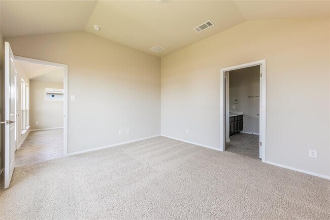 Building Photo - 205 Spiny Lizard Ln