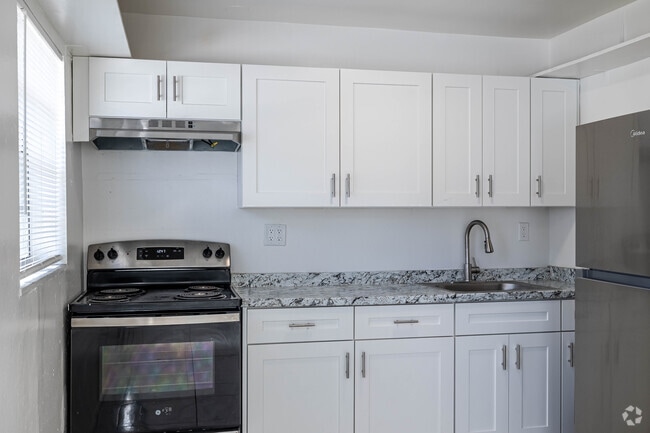 Interior Photo - Palm Court Apartments