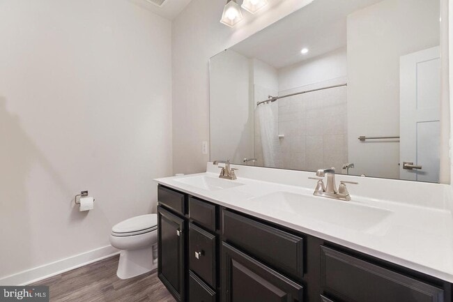 Building Photo - 10046 American Pharoah Ln