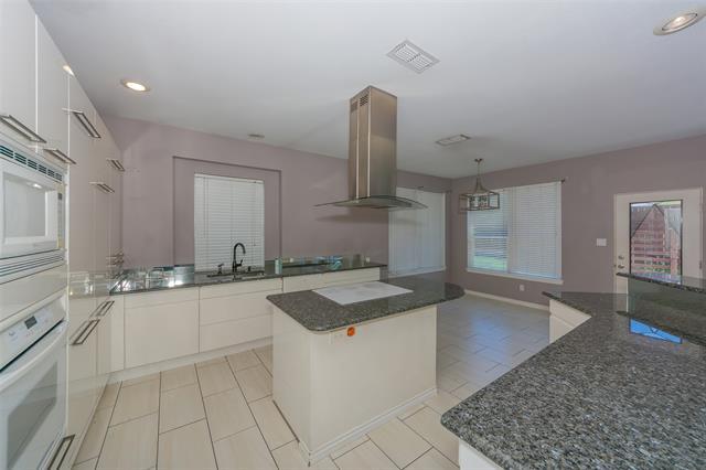 Building Photo - 6001 Pinwood Cir