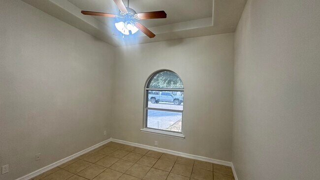 Building Photo - 1511 Texoma St