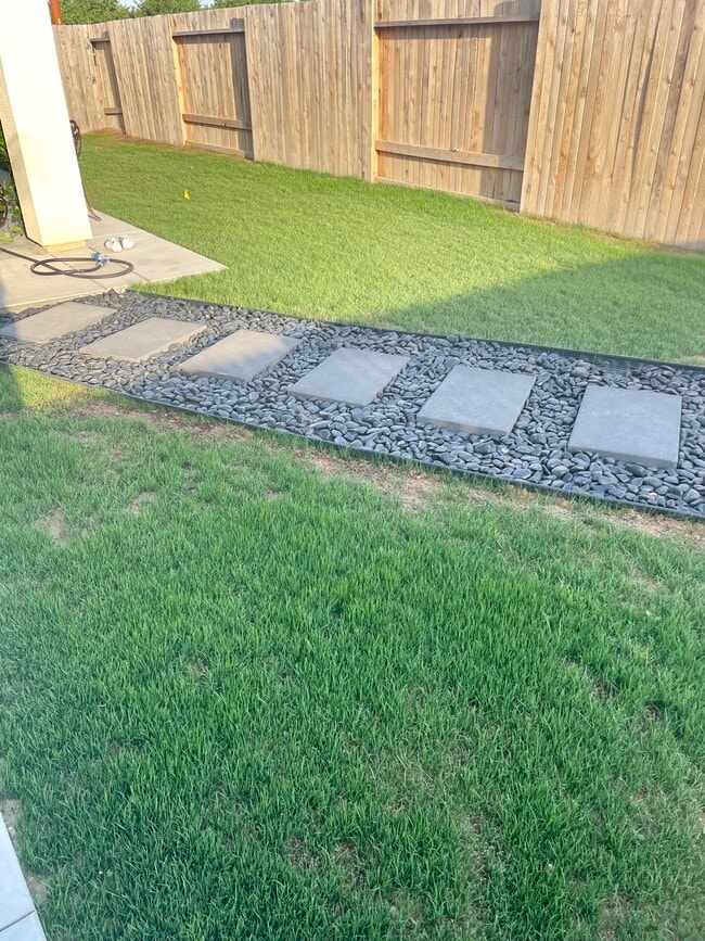 Building Photo - 8307 Basalt St